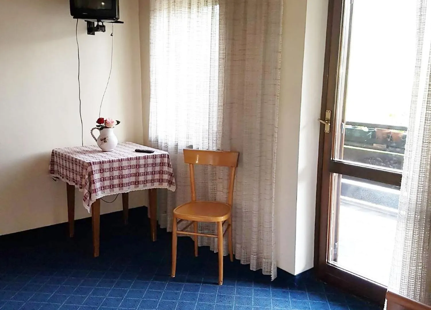Albergo Posta Colle Santa Lucia 2*,