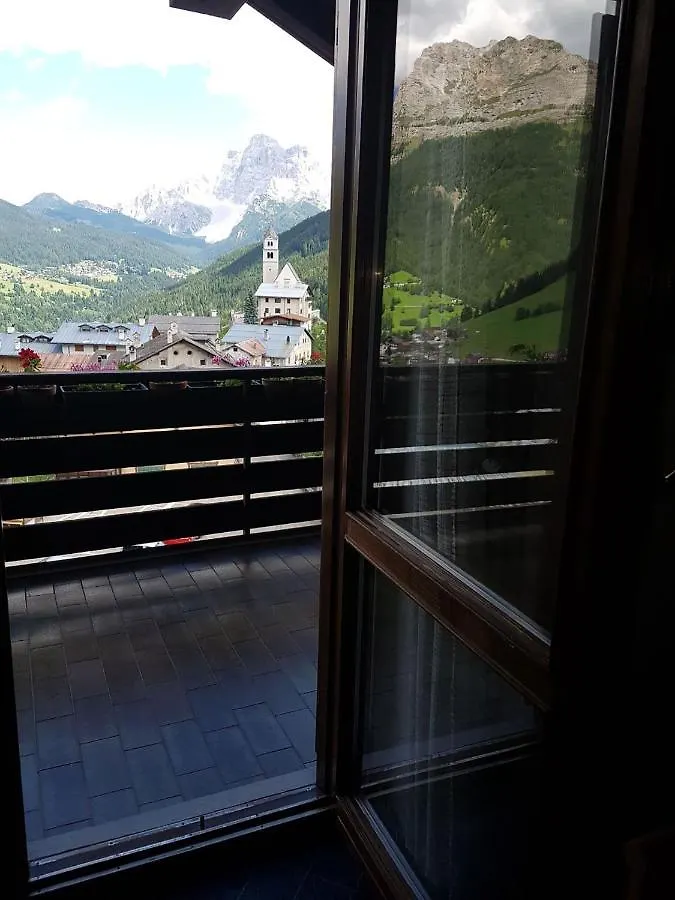 Albergo Posta Colle Santa Lucia 2*,