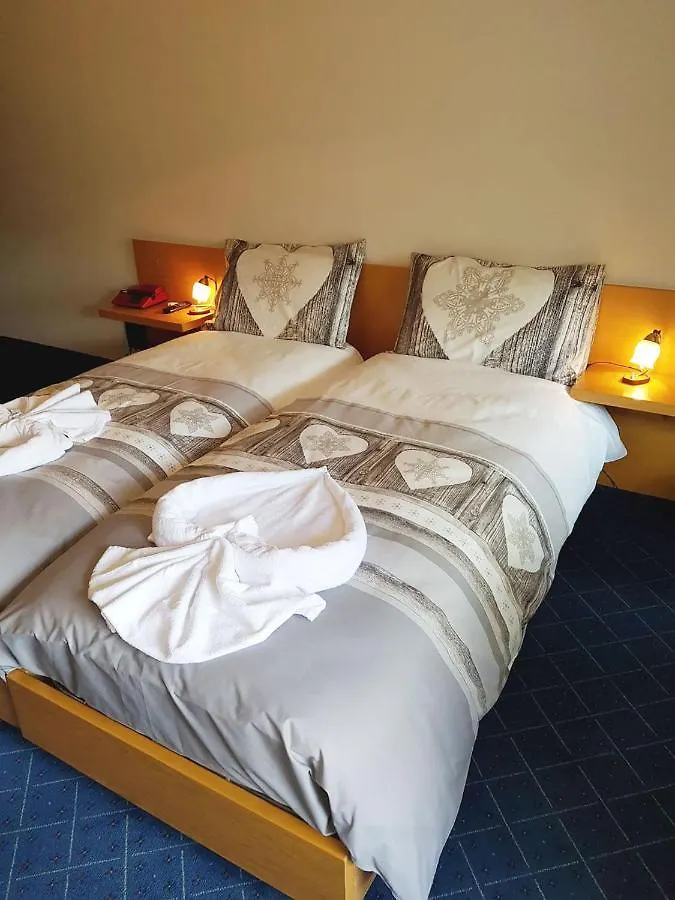 Albergo Posta Colle Santa Lucia Hotel